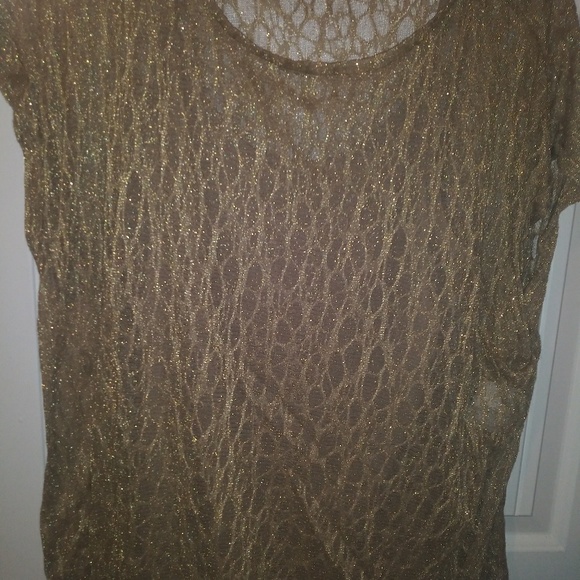 Ruffle Top - Picture 6 of 6